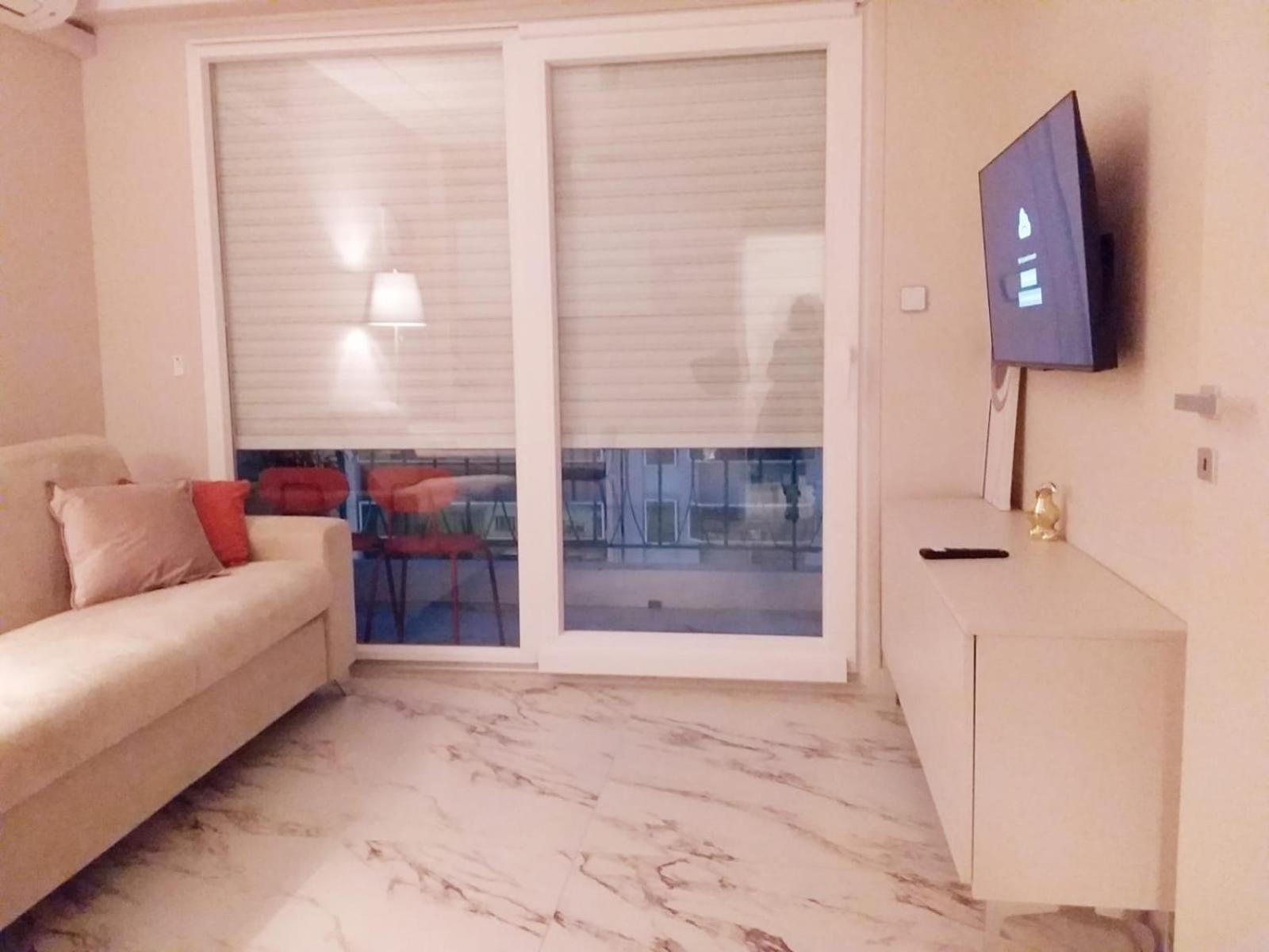 Flamingo Apartman Nizza Kültér fotó